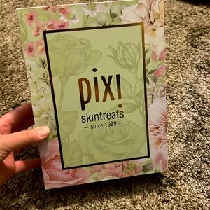 BRAND NEW Pixi Beauty Skin Treats- Rose Infused Essentials